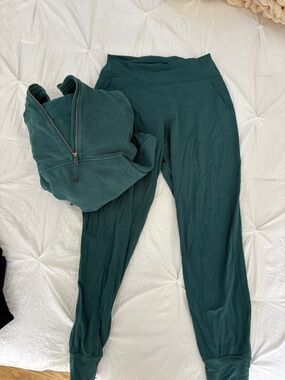 Lululemon Women's Dark Teal Jogger Pants and Scuba Quarter Half Zip Set